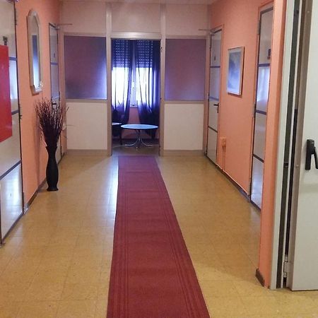Hotel Violetta بارما المظهر الخارجي الصورة