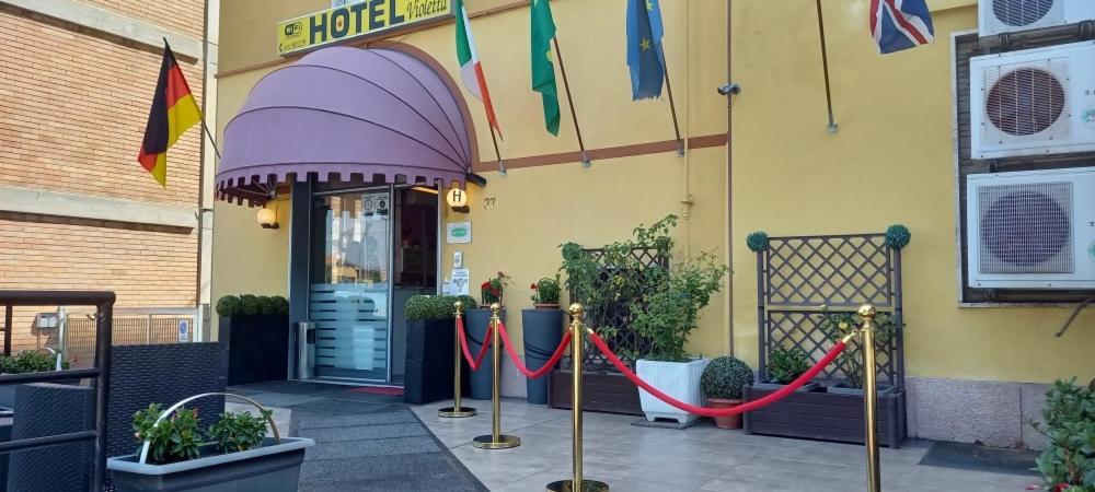 Hotel Violetta بارما المظهر الخارجي الصورة
