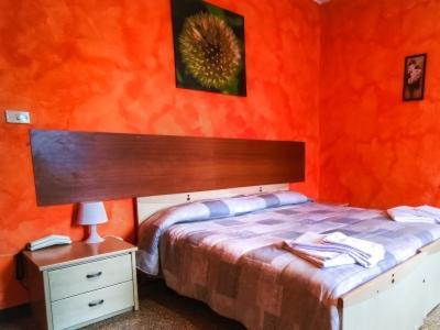 Hotel Violetta بارما المظهر الخارجي الصورة